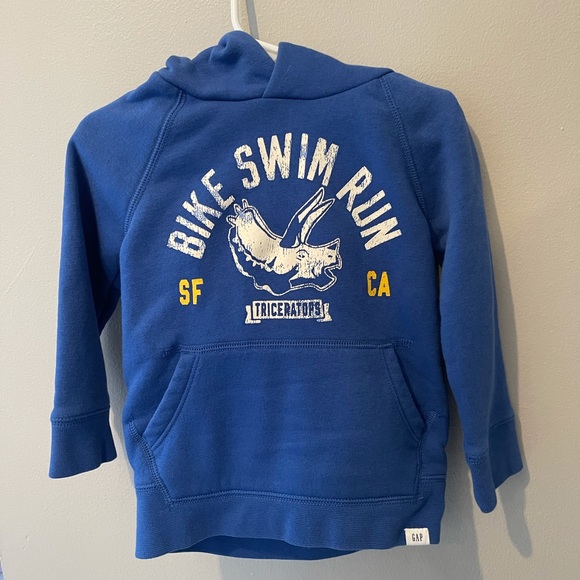 3 sweaters - Picture 15 of 16